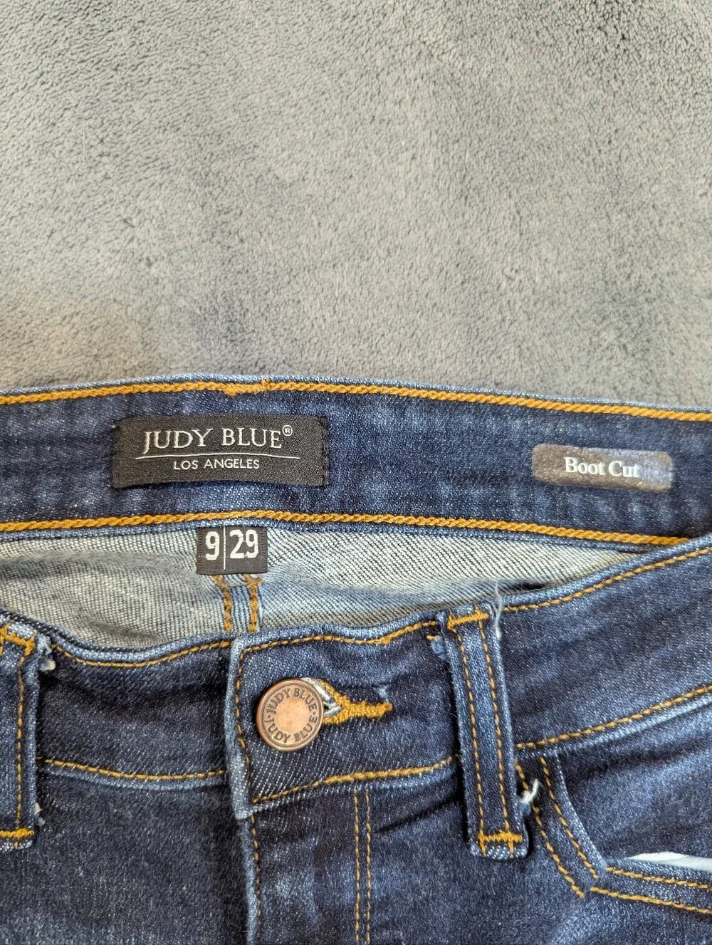 Judy Blue Mid rise Boot Cut Jeans